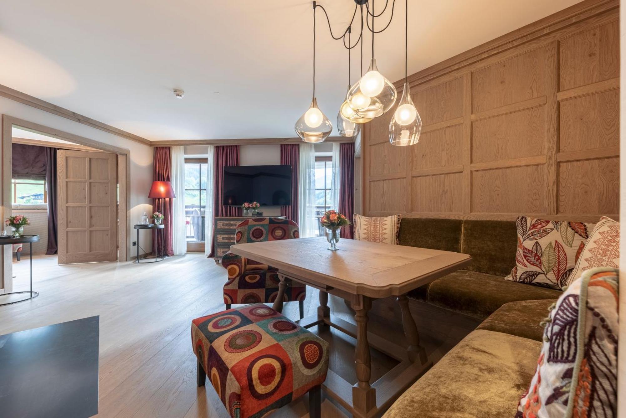Der Unterschwarzachhof Hotel Saalbach-Hinterglemm Phòng bức ảnh